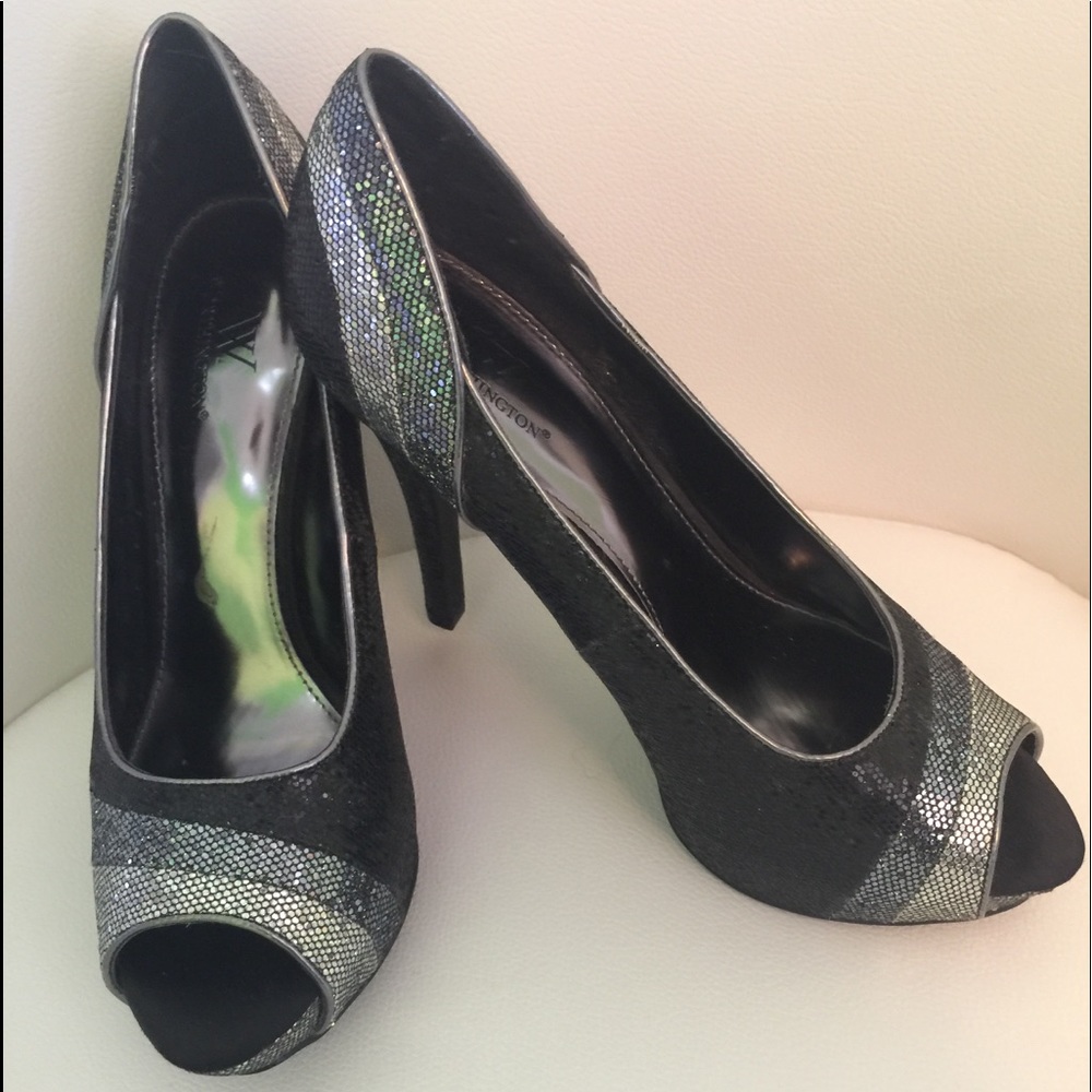 Worthington high heels / pumps